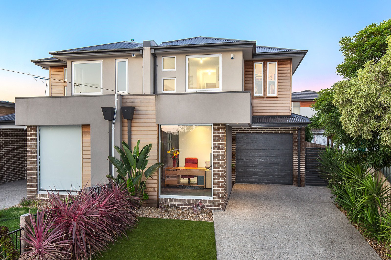 4 Medfield Avenue, Avondale Heights VIC 3034