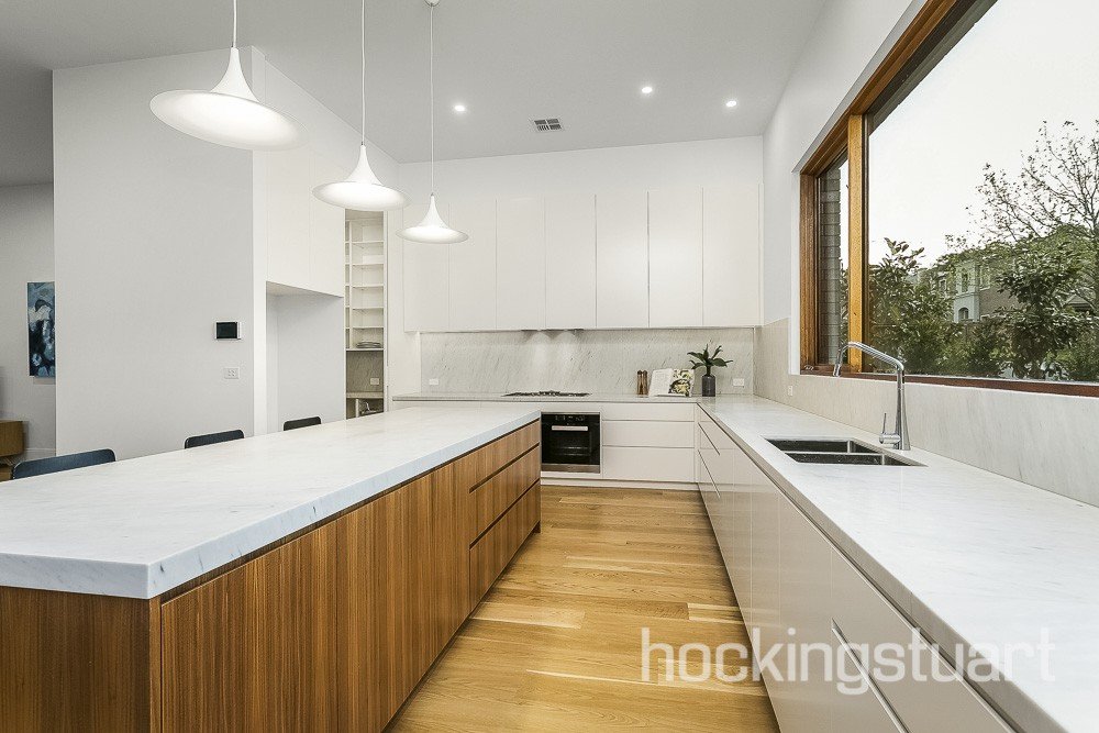 4 Melba Court, Balwyn image 4