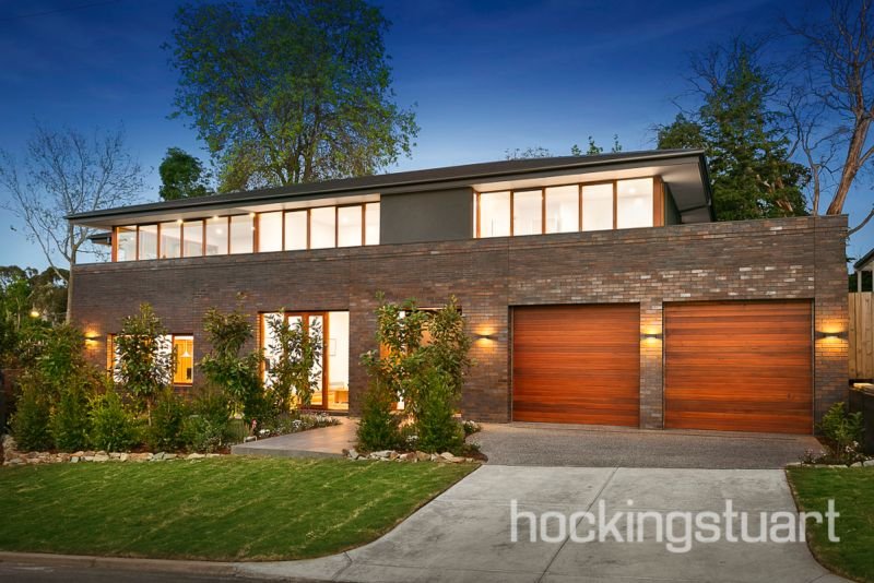 4 Melba Court, Balwyn image 10