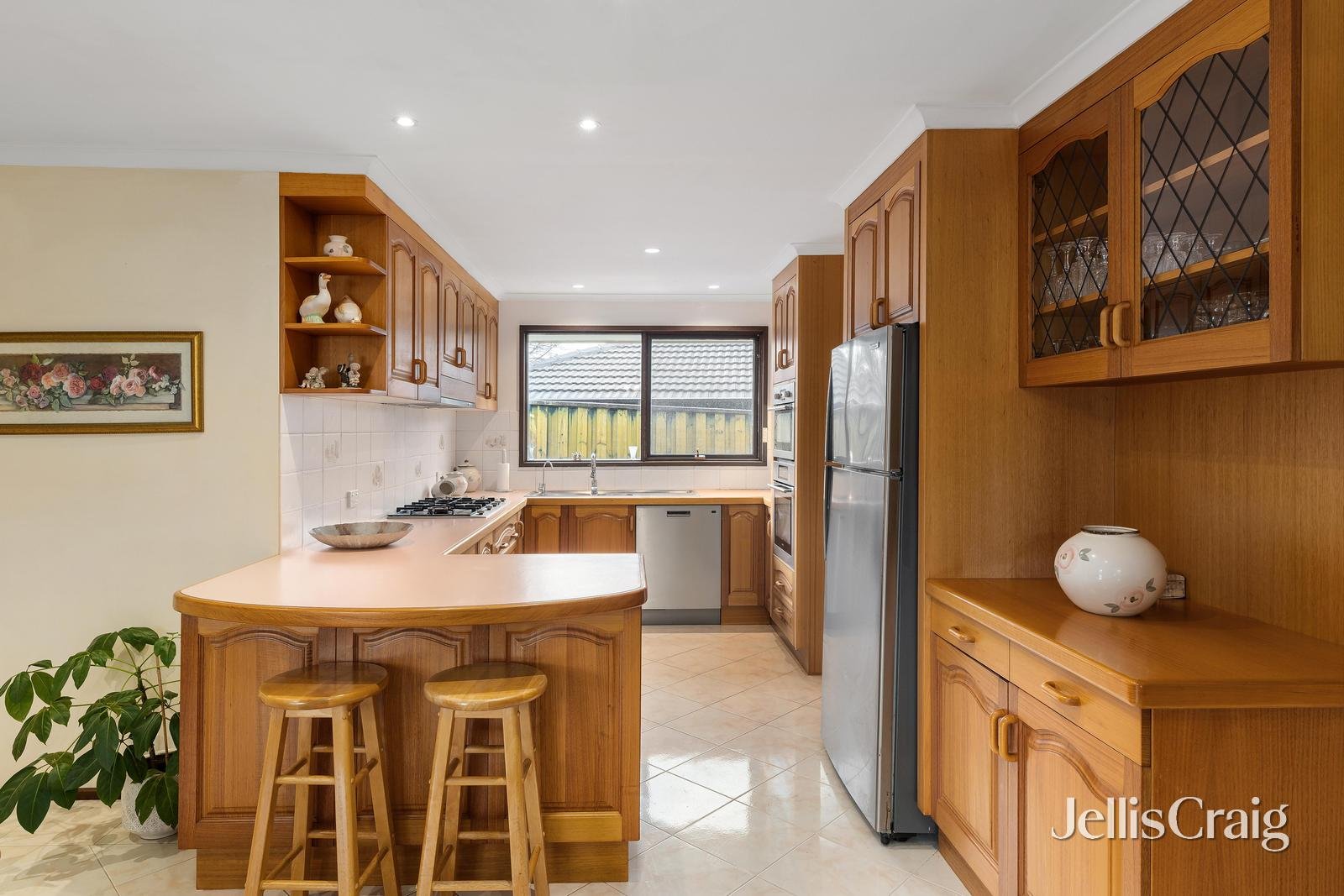 4 Michelle Court, Rosanna image 3