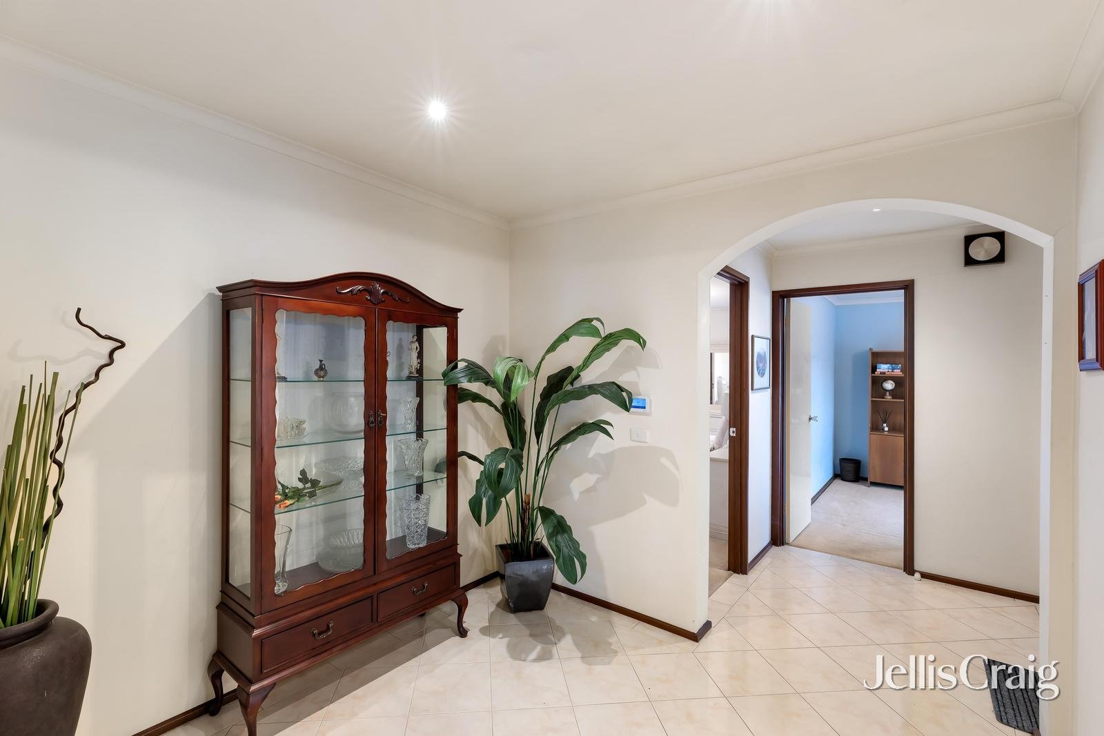 4 Michelle Court, Rosanna image 10