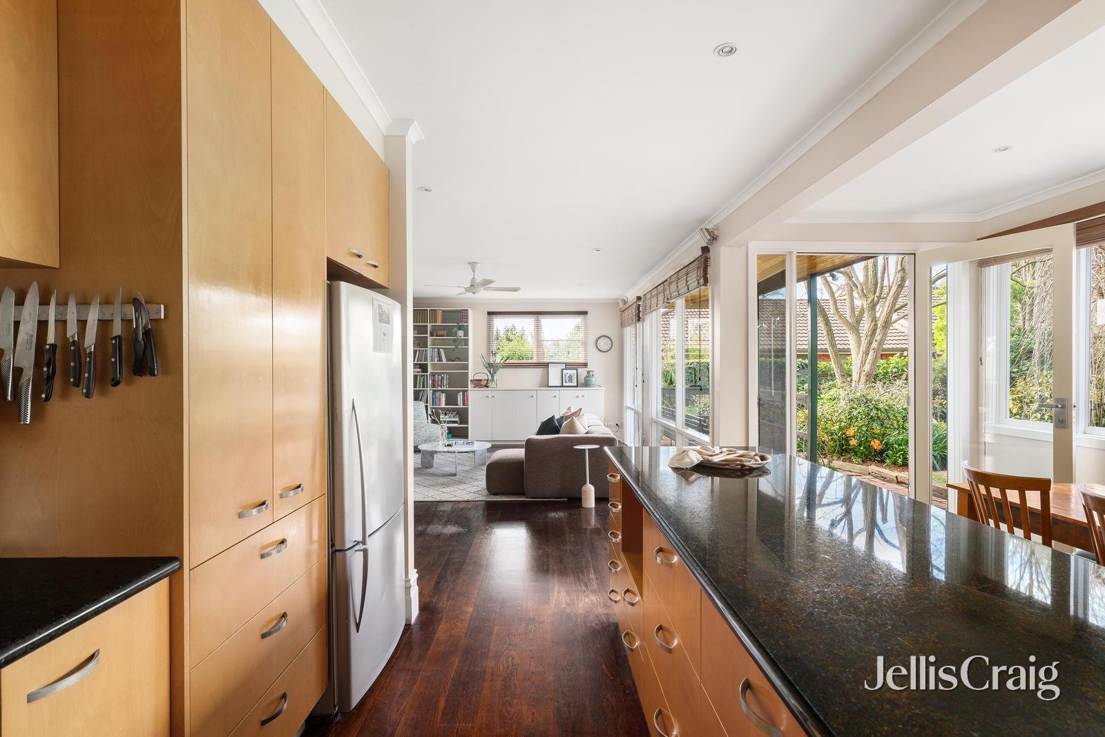 4 Milton Street, Canterbury image 8