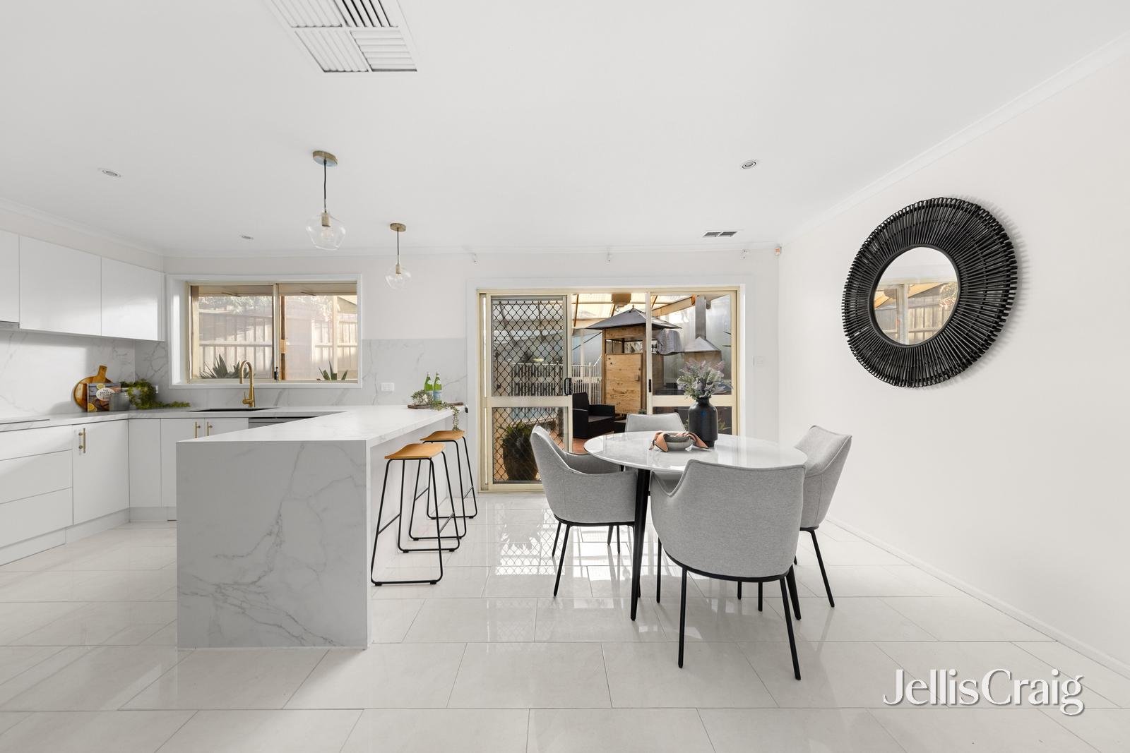 4 Mimosa Court, Doncaster&nbsp;East image 5