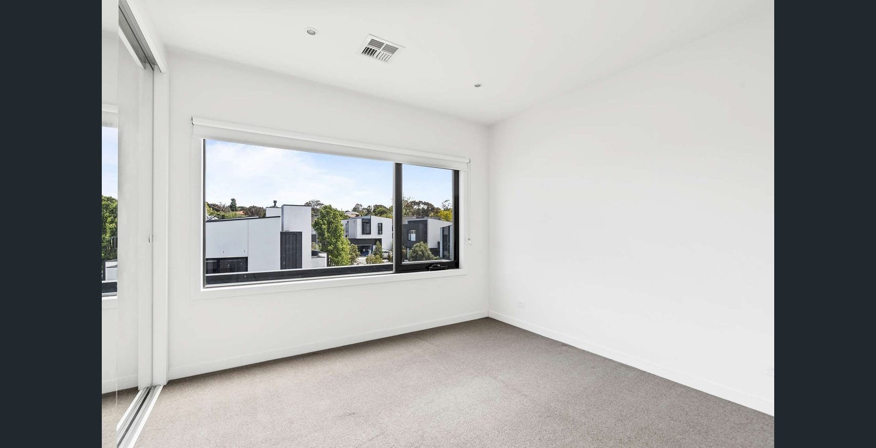 4 Monde Street, Camberwell image 8