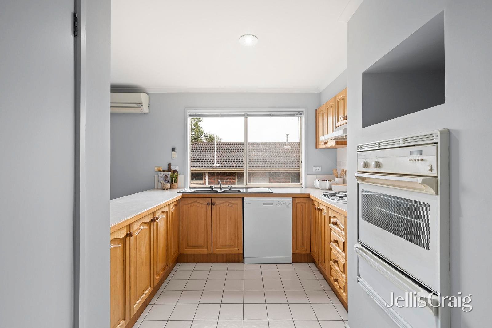 4 Morano Court, Croydon North image 7