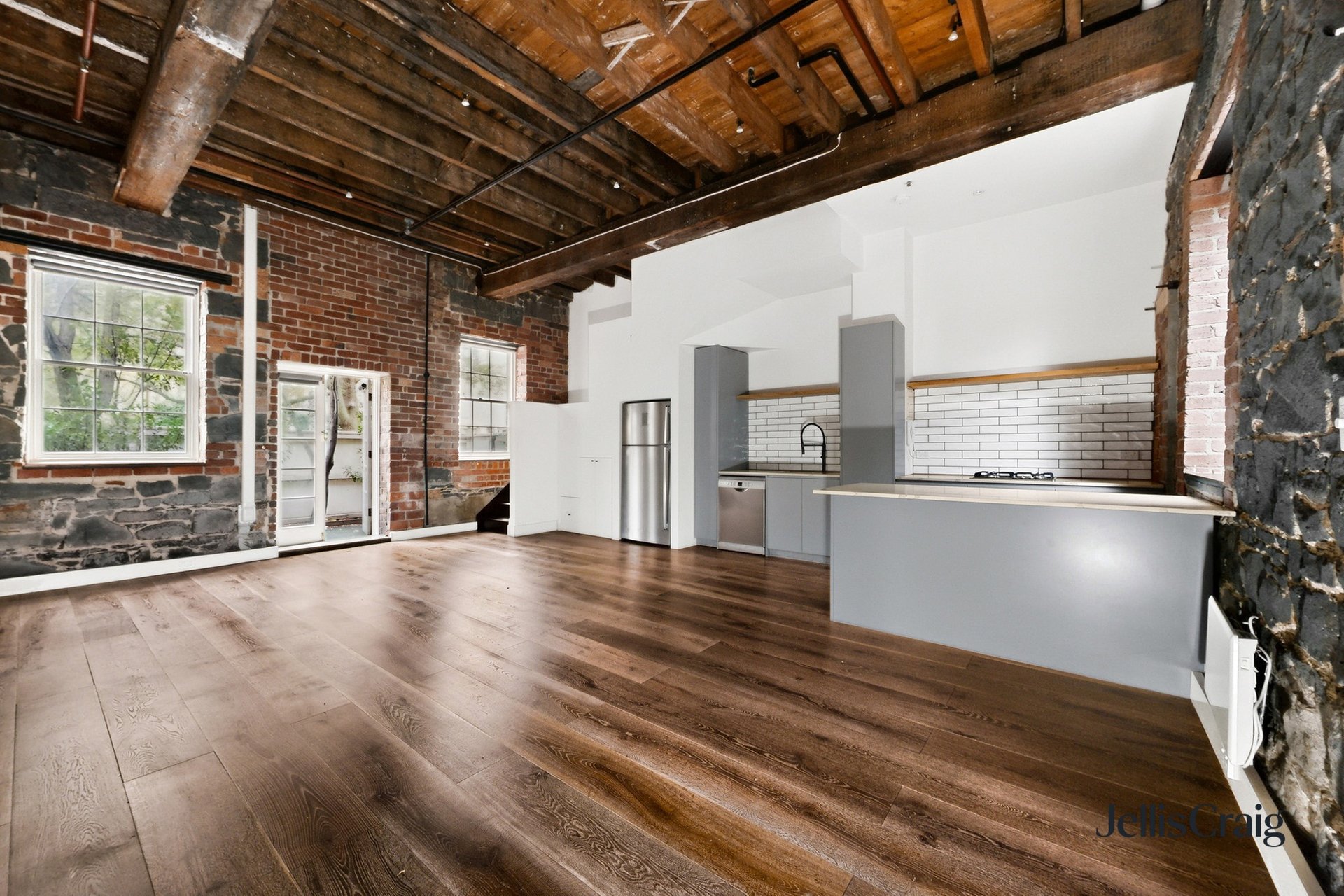 4 Murtons Way, Port&nbsp;Melbourne image 2
