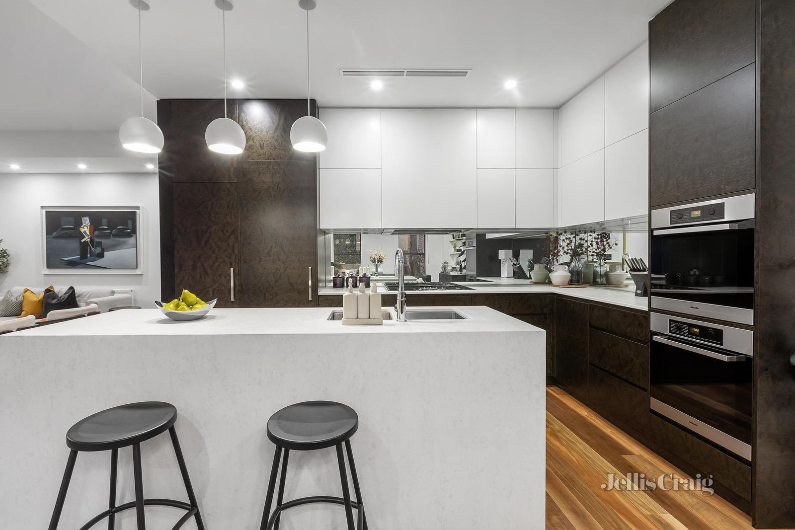 4 Myrtle Street, Hawthorn image 5