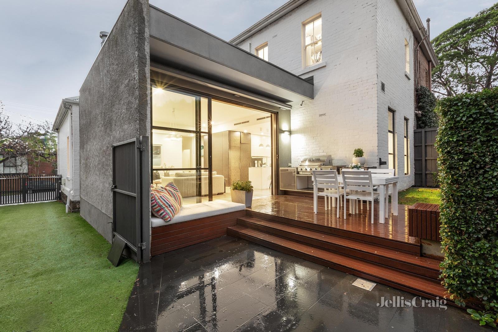 4 Myrtle Street, Hawthorn image 9