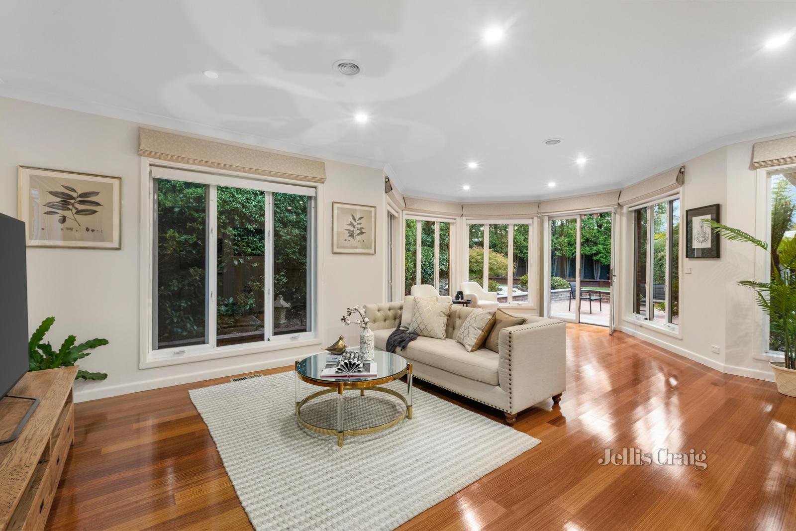 4 Nellie Court, Mount Waverley image 4