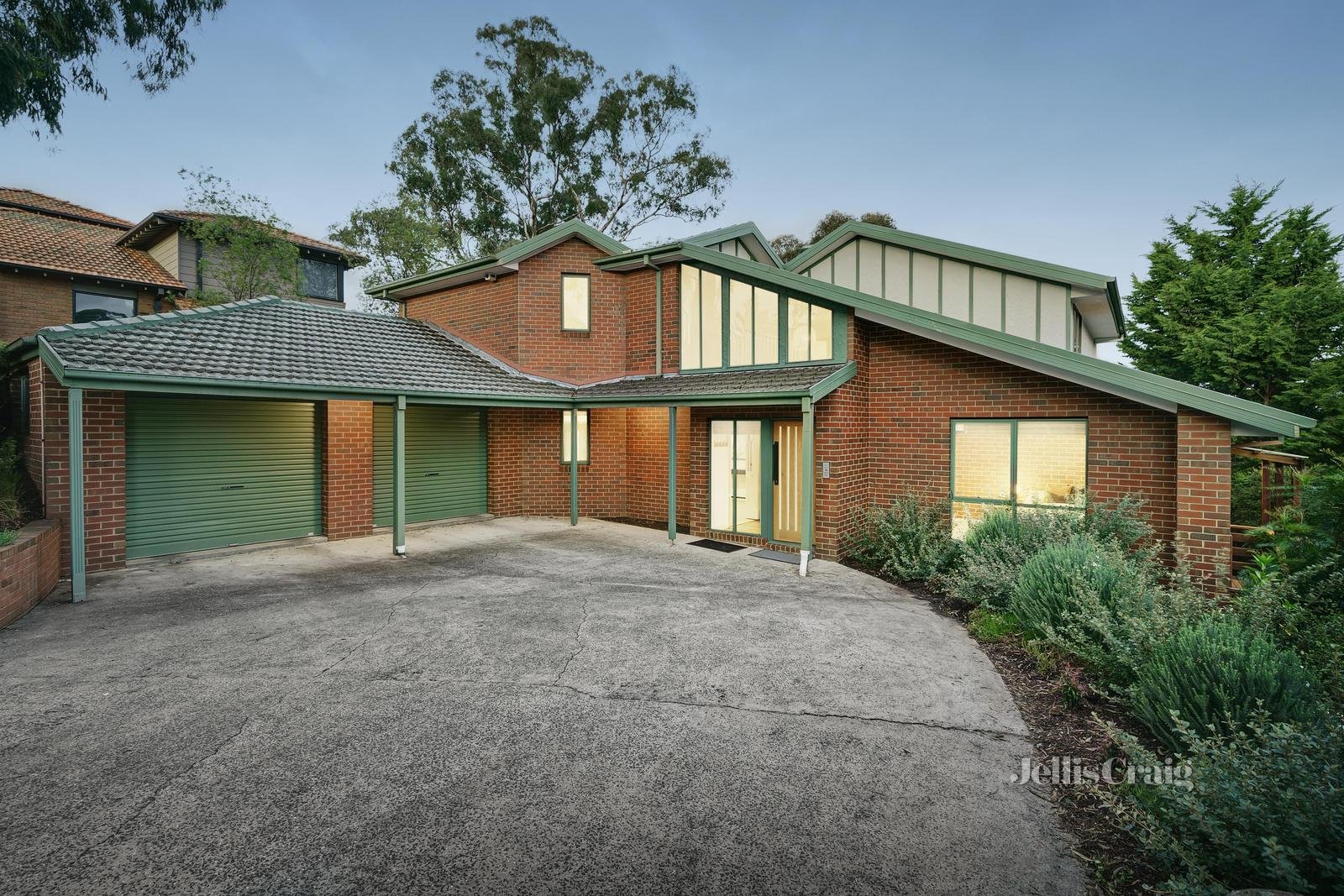 4 Nerreman Gateway, Eltham image 1