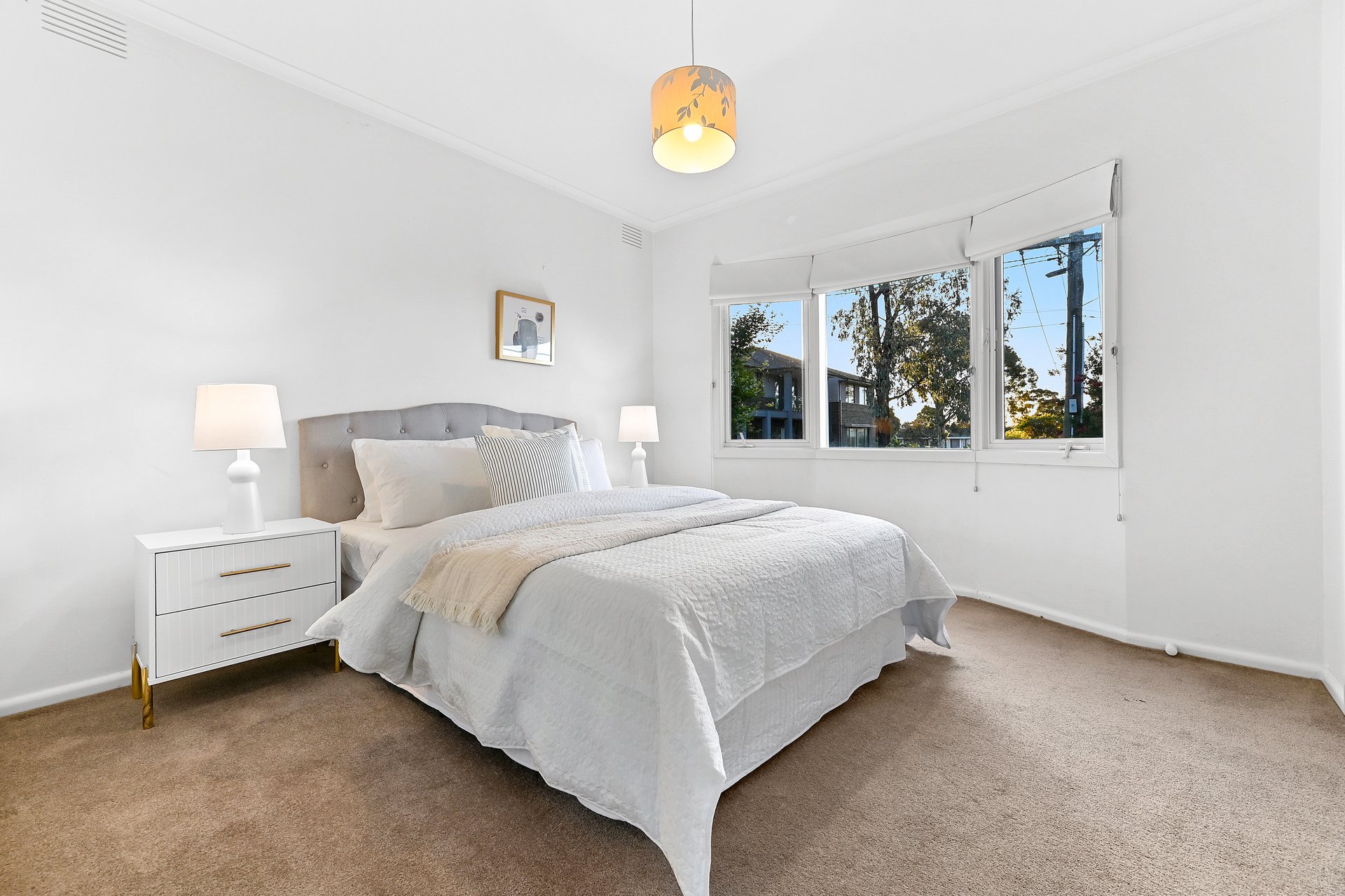 4 Newbury Court, Ashwood image 8