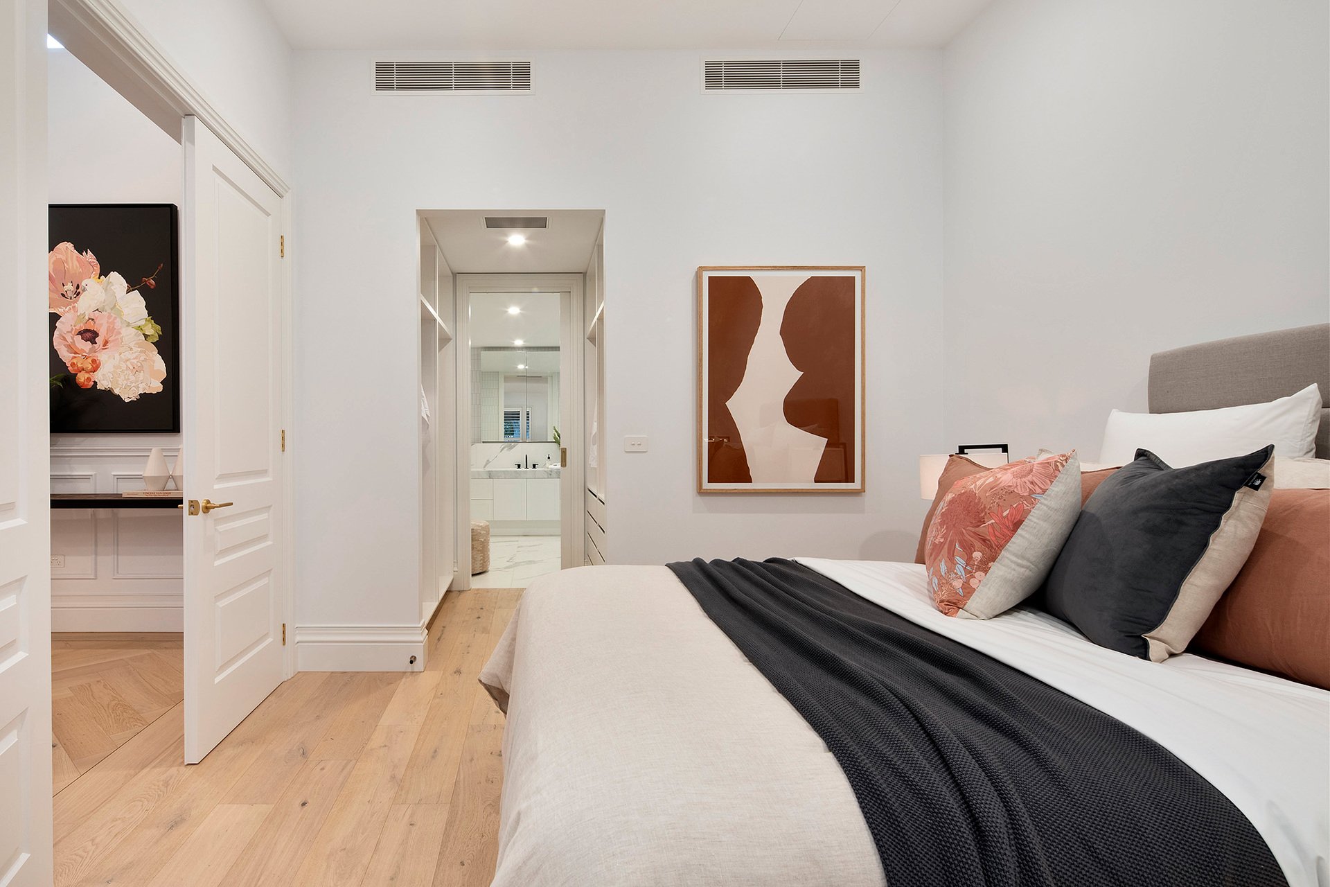4 Normandy Road, Elwood image 12