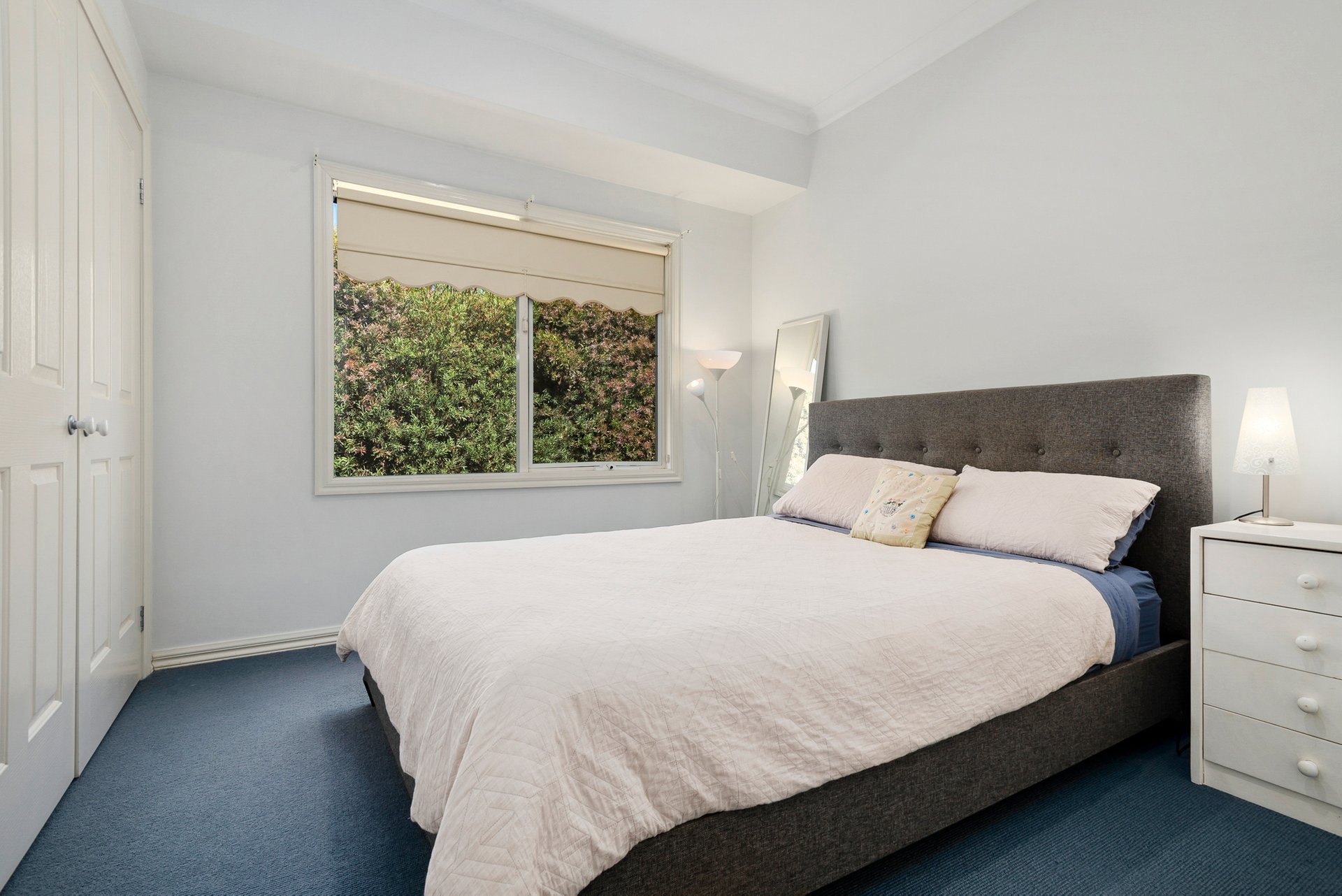 Property Gallery Thumbnail 14
