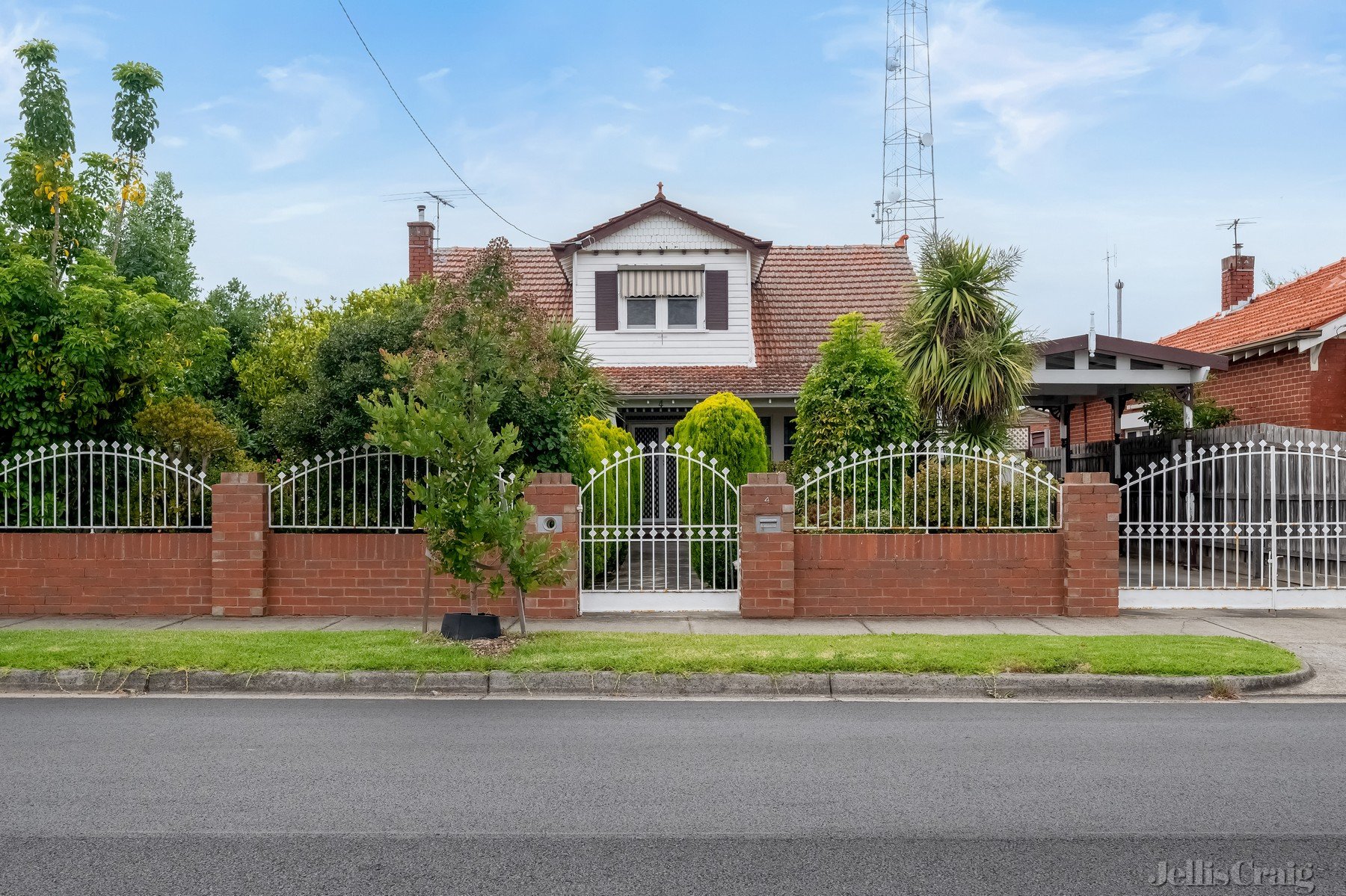 4 Oakhill Avenue, Reservoir image 7