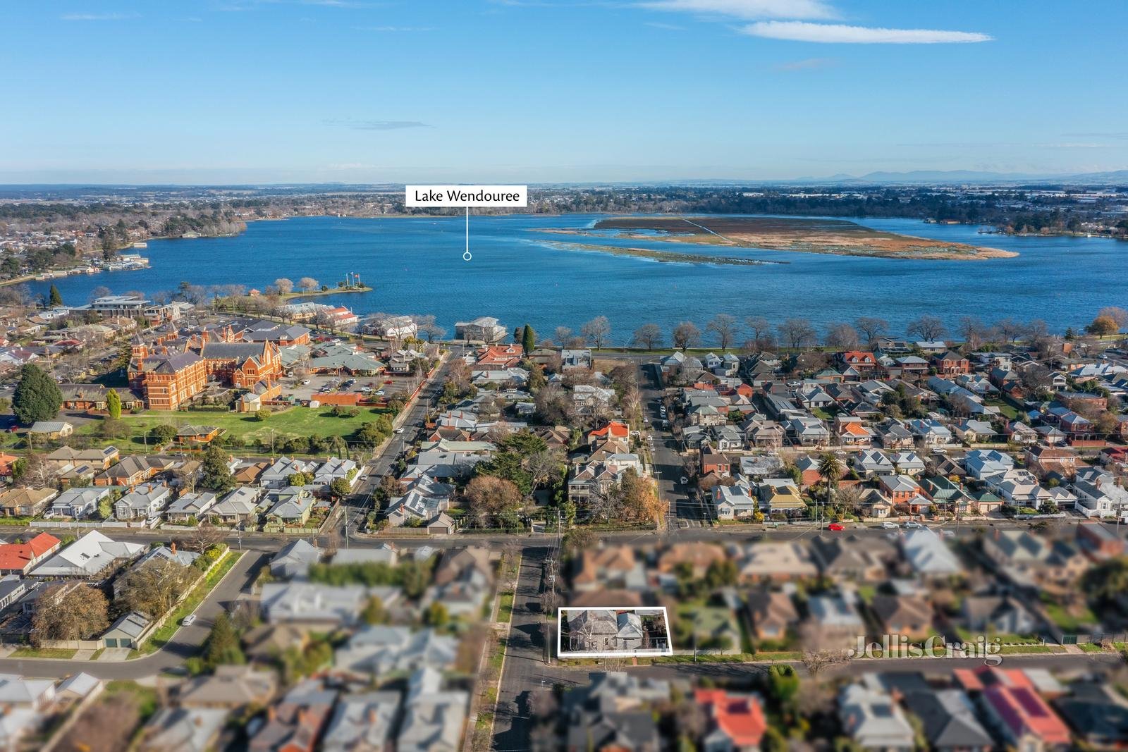 4 Oddie Street, Lake Wendouree image 2