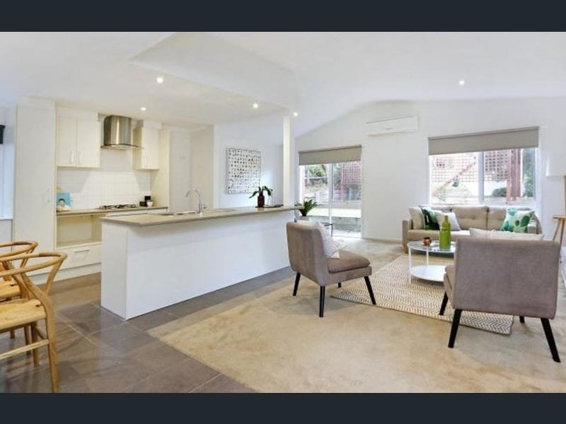 4 Omuna Court, Safety Beach image 2