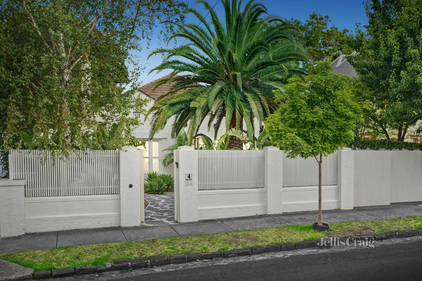 4 Oxford Street, Malvern image 2