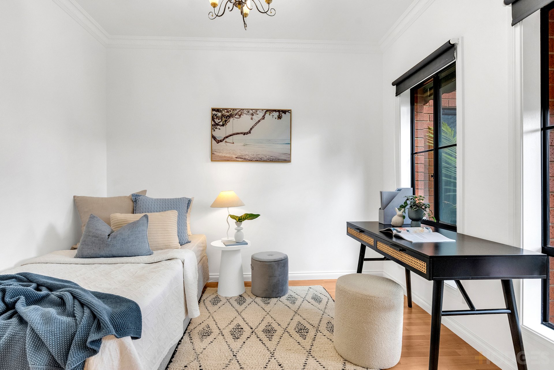 4 Palm Grove Boulevard Aspendale Gardens