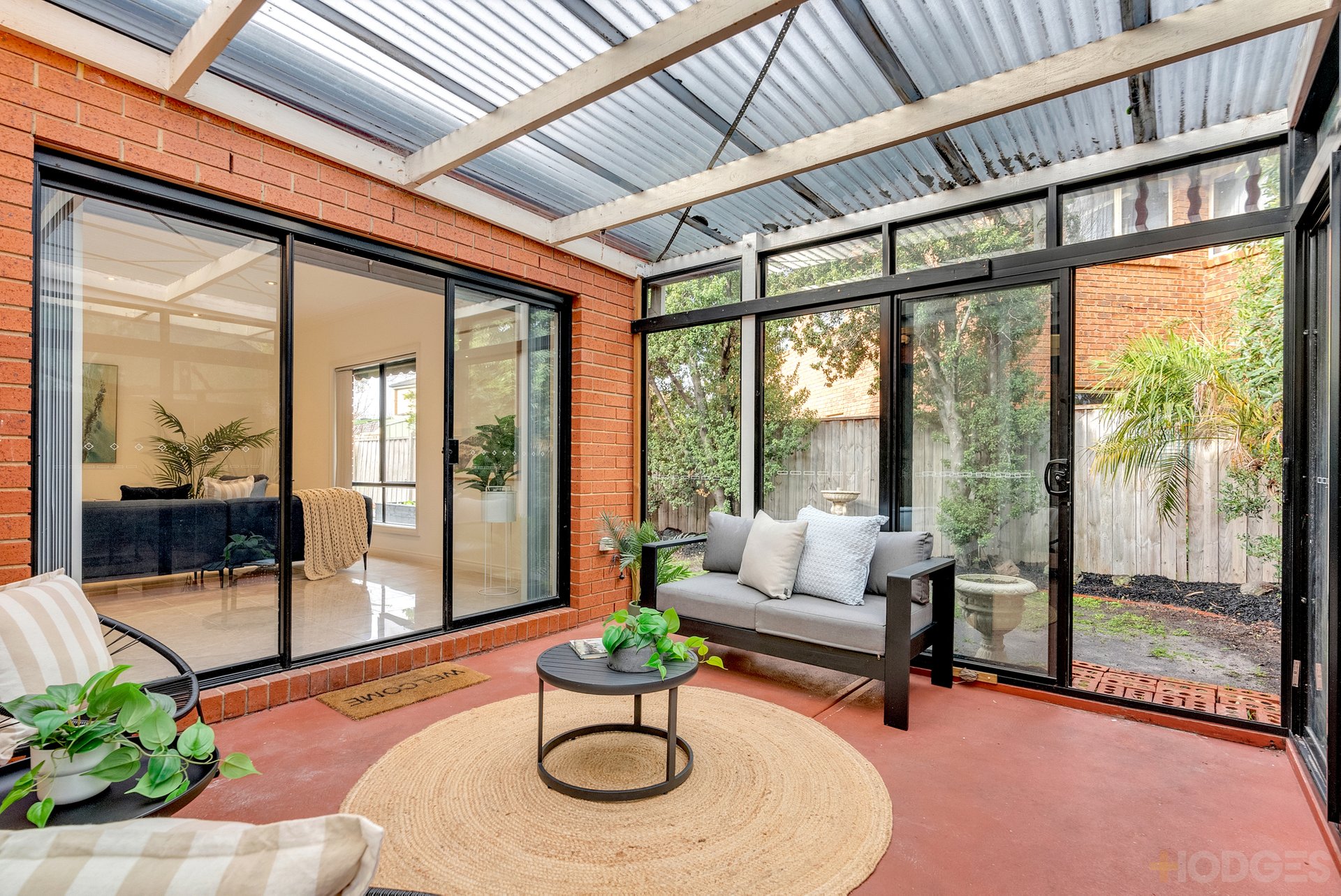 4 Palm Grove Boulevard Aspendale Gardens