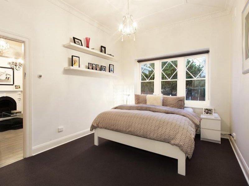 4 Parkin Street, Glen Iris image 8