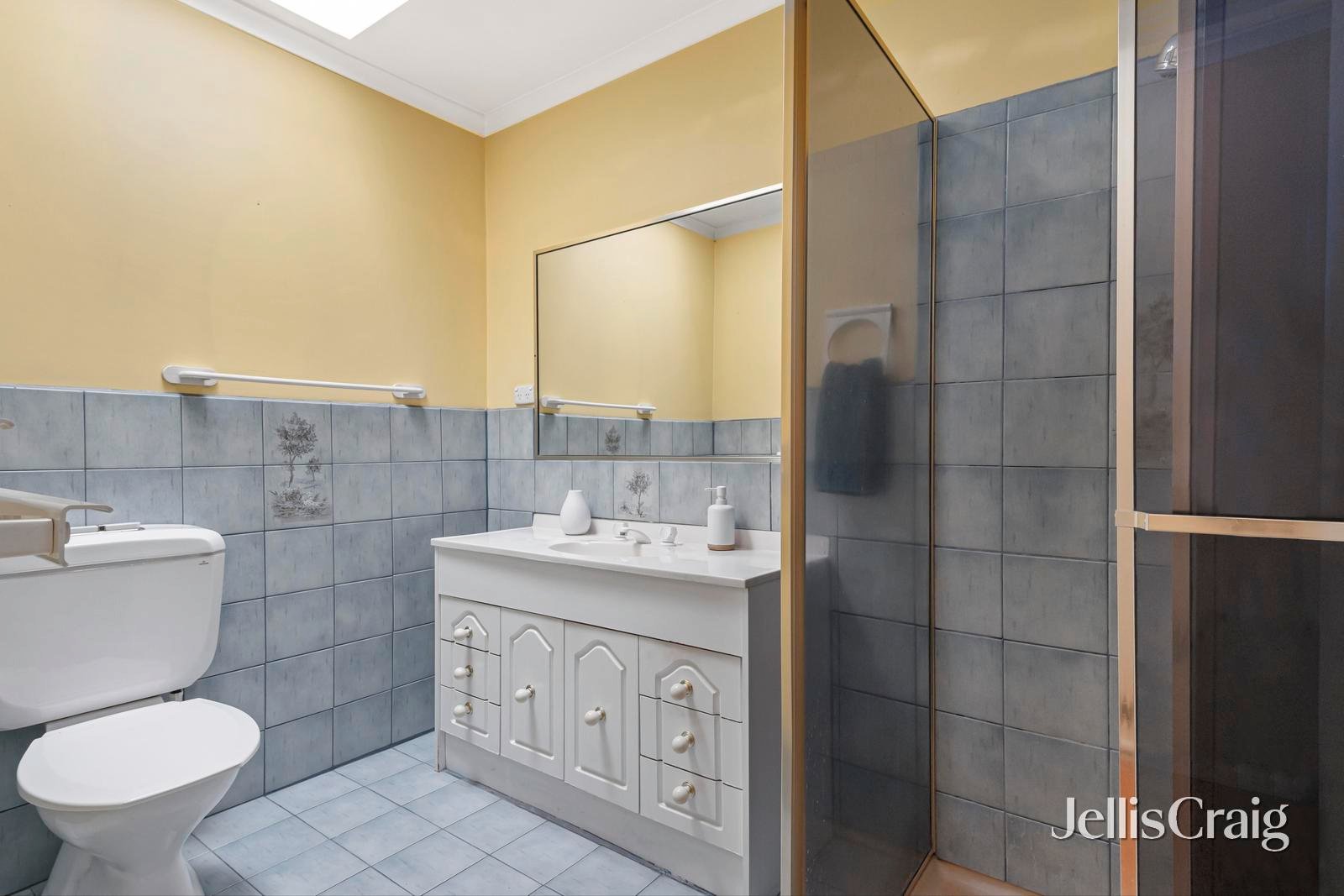 4 Paterson Street, Croydon North image 8