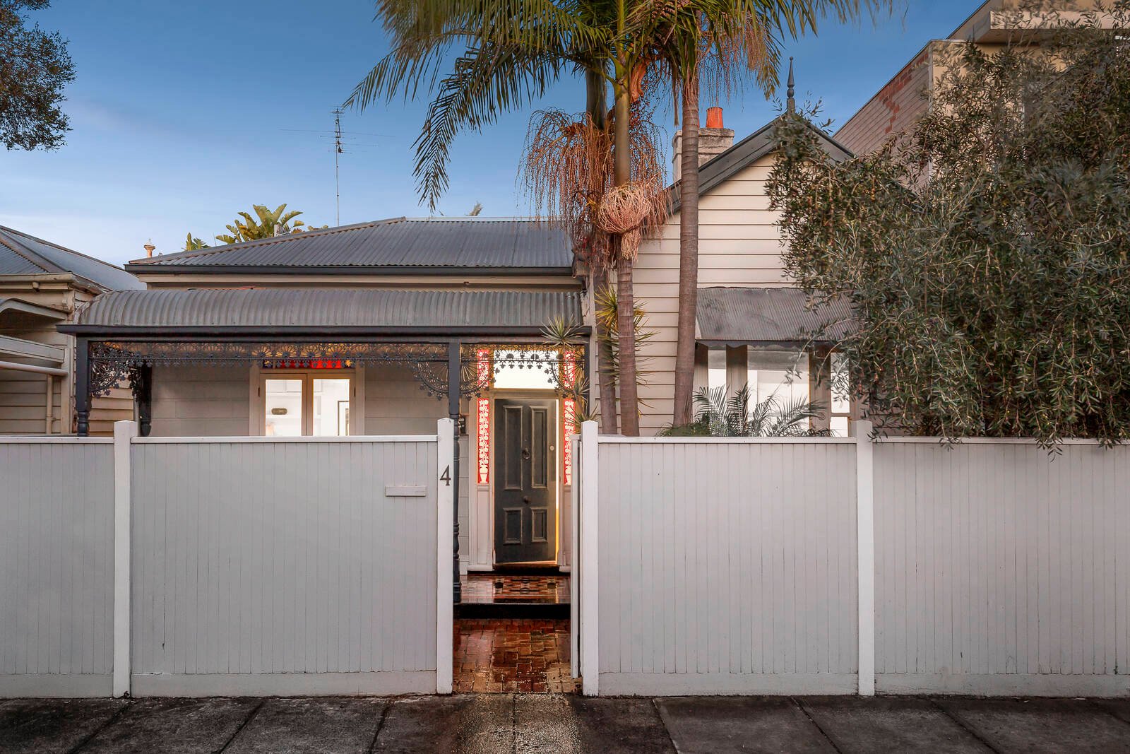 Property Gallery - Main Image