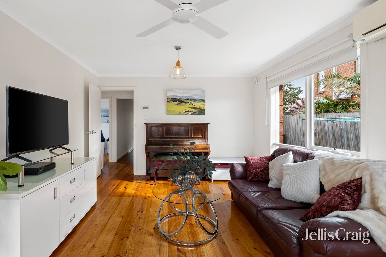 4 Pickering Place, Doncaster&nbsp;East image 2