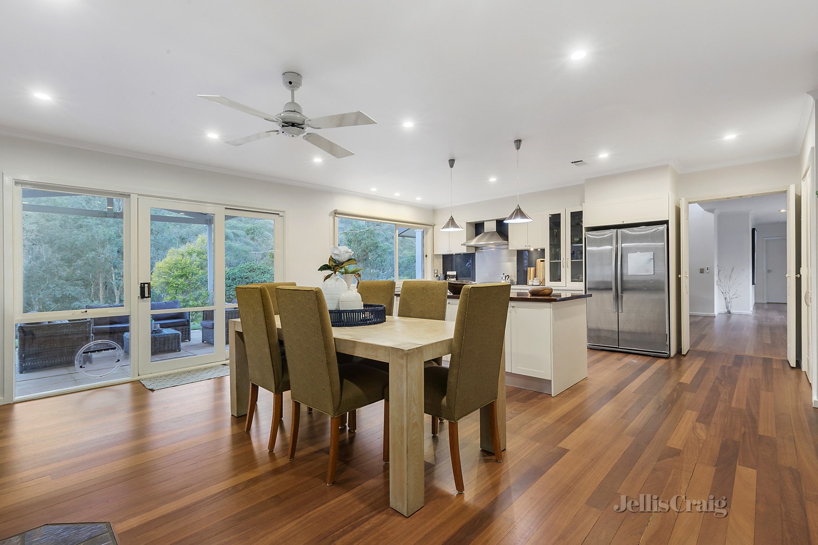 4 Pigeon Bank Road, North Warrandyte image 4