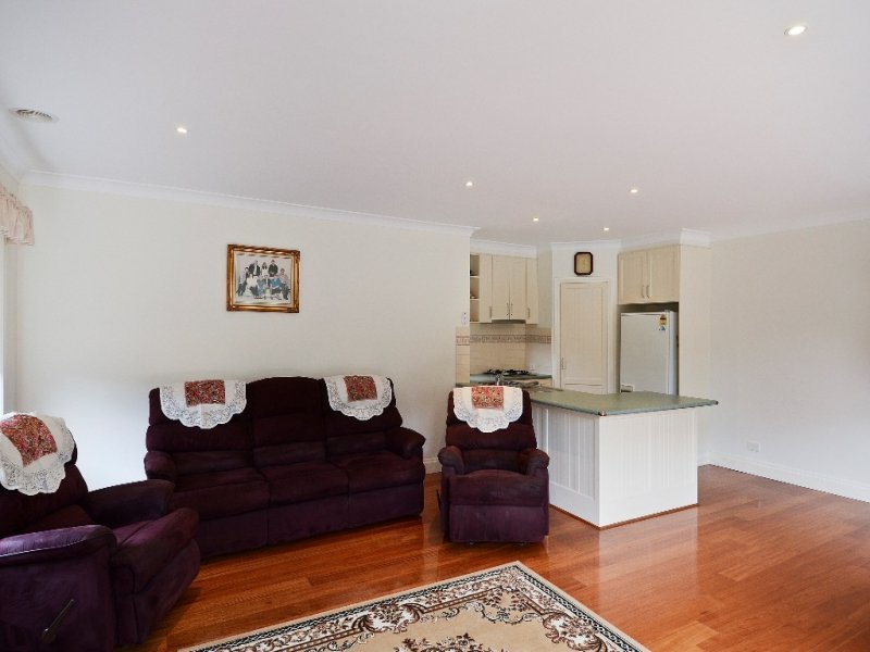 4 Pinder Court, St Albans Park image 3