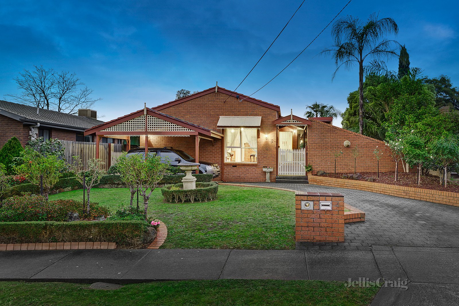 4 Pinetree Court, Ringwood North image 1