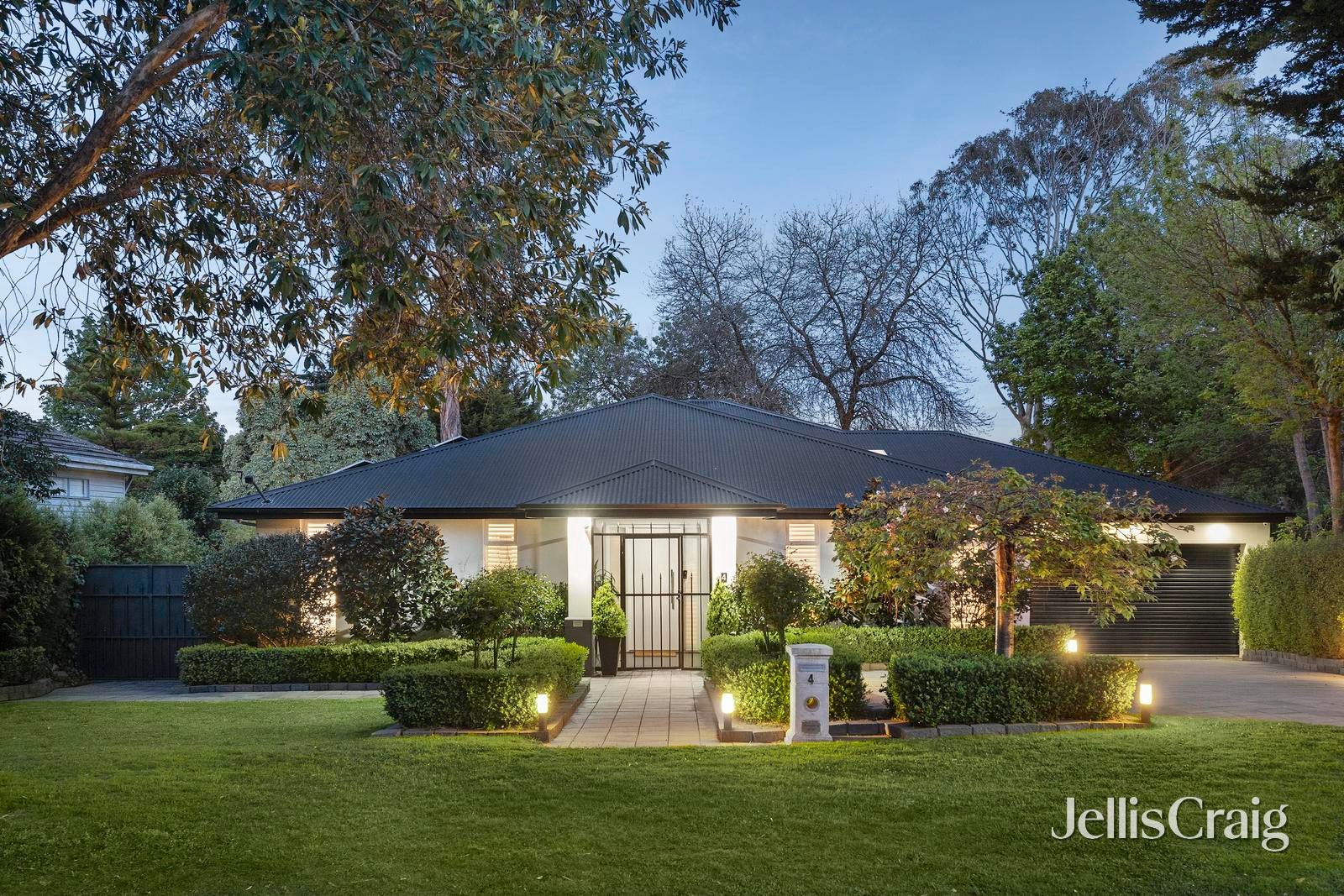4 Pinewood Avenue, Ringwood East image 1