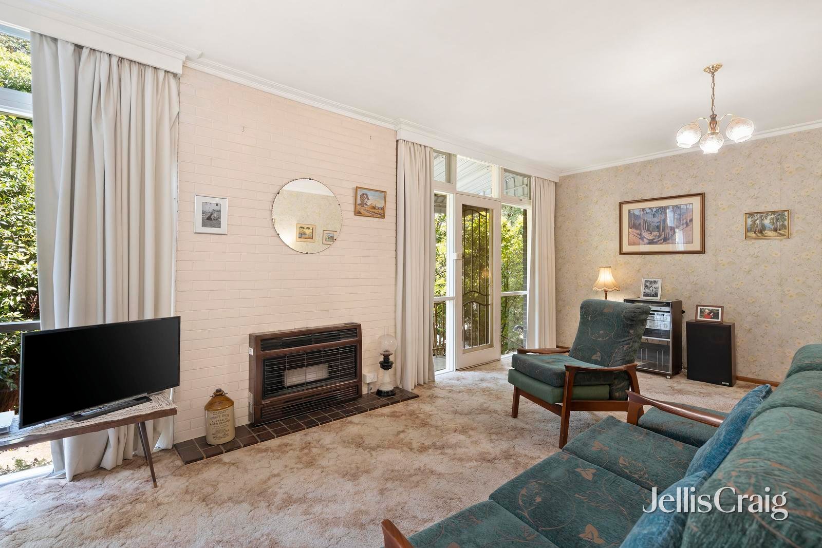 4 Pleasant Drive, Heathmont image 2