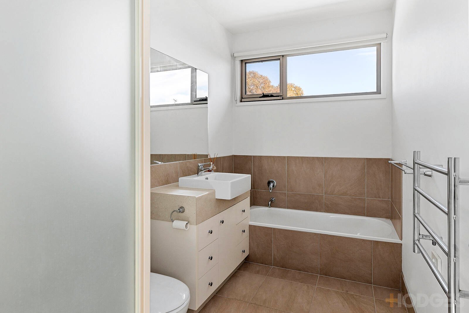 4 Powell Street West  Ocean Grove