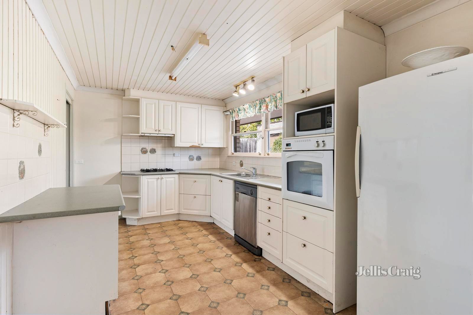 4 Primrose Road, Croydon North image 3