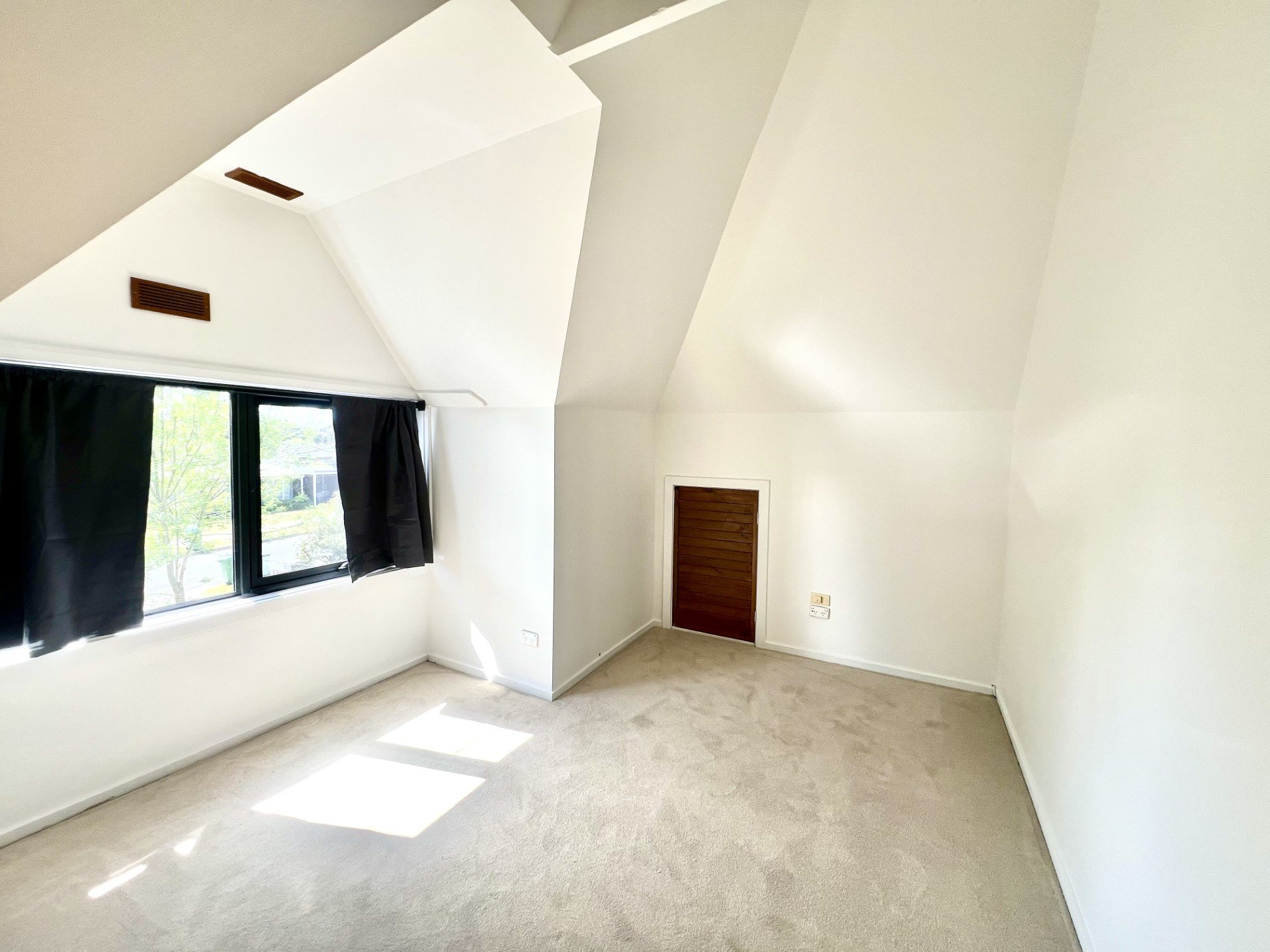 4 Primrose Road, Croydon North image 8