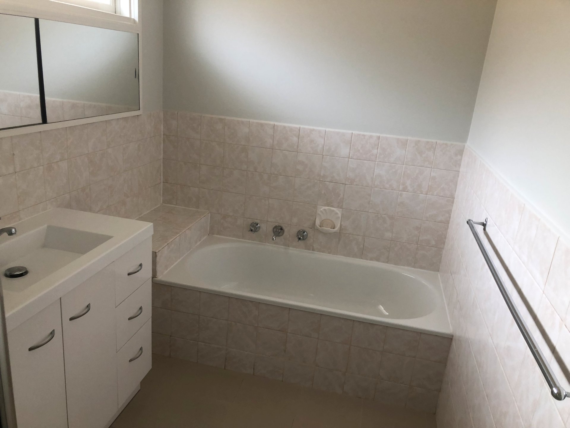 4 Radcliff Avenue CHELTENHAM