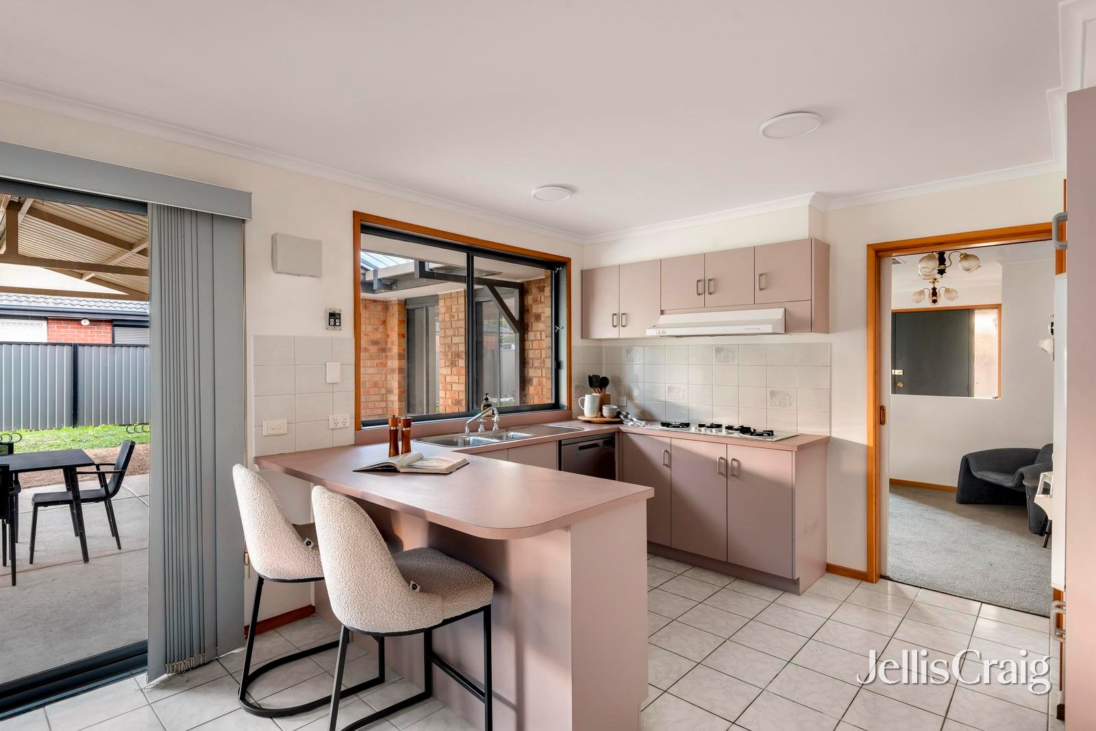 4 Ramsbury Street, Craigieburn image 4