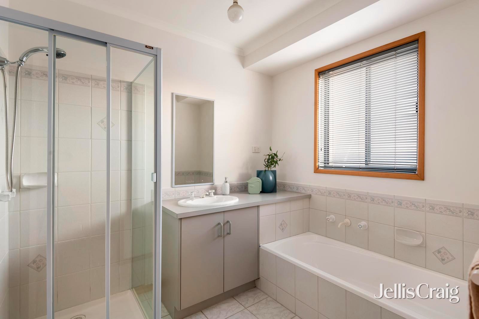 4 Ramsbury Street, Craigieburn image 10