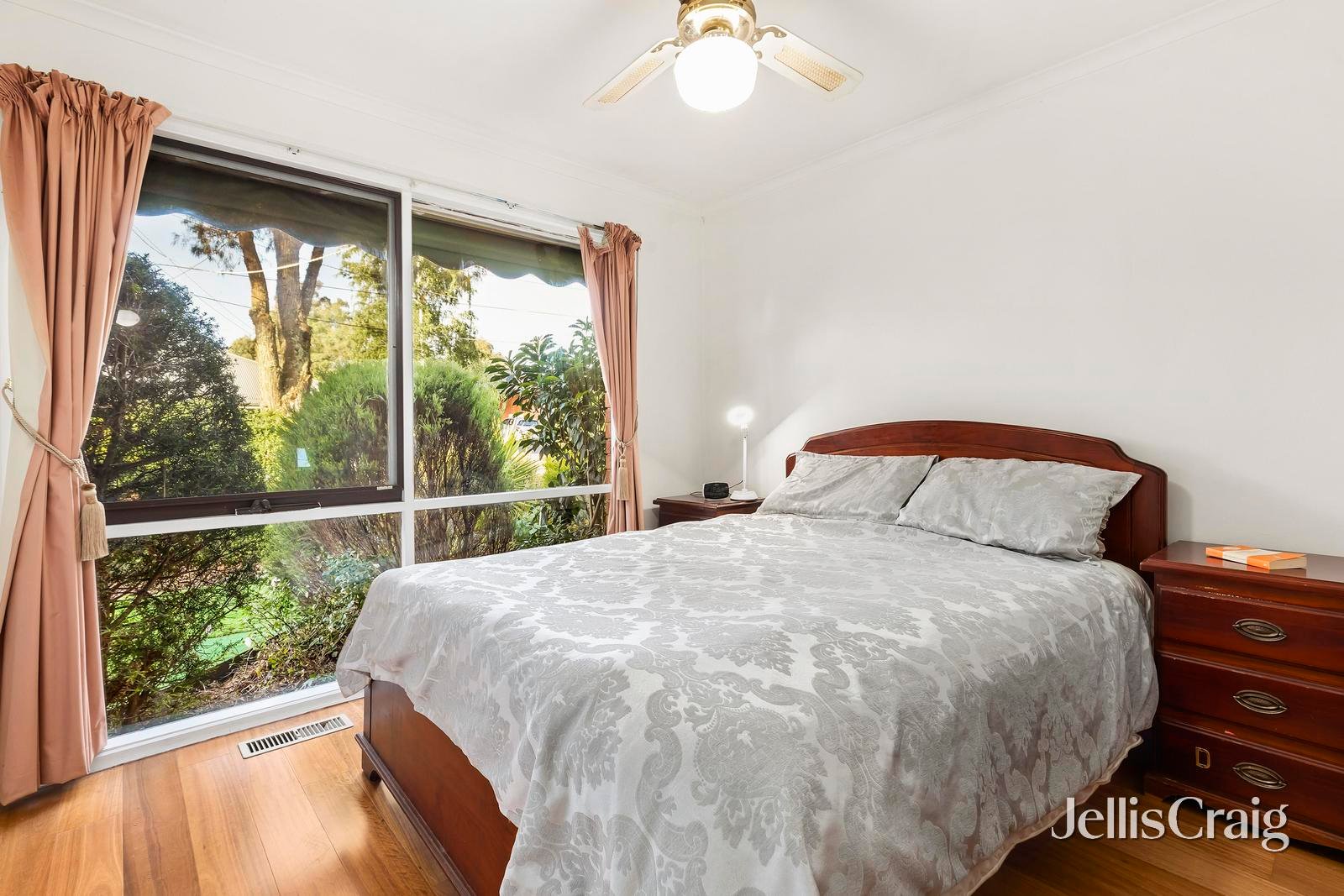 4 Ravenglass Court, Croydon Hills image 6