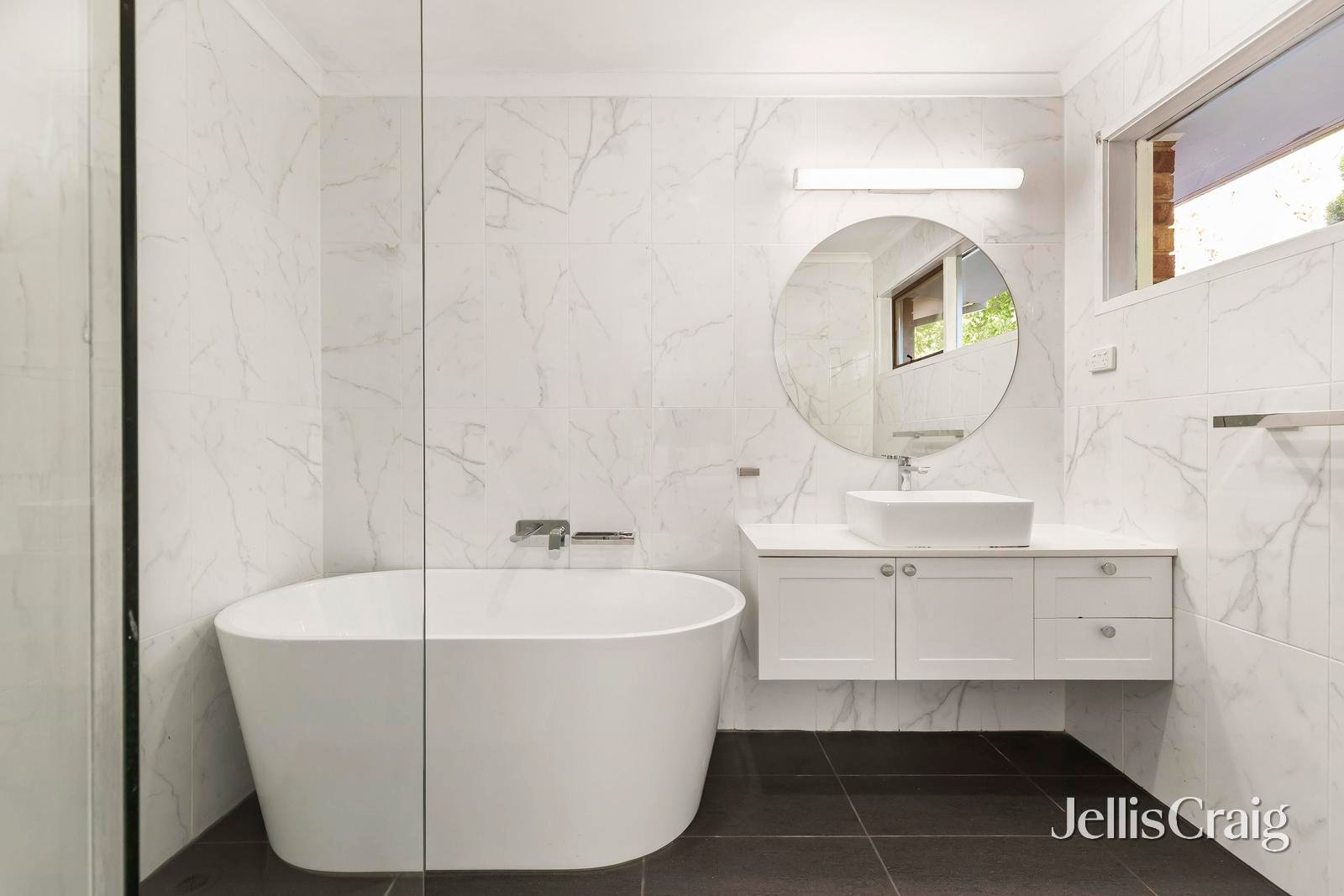 4 Ravenglass Court, Croydon Hills image 7