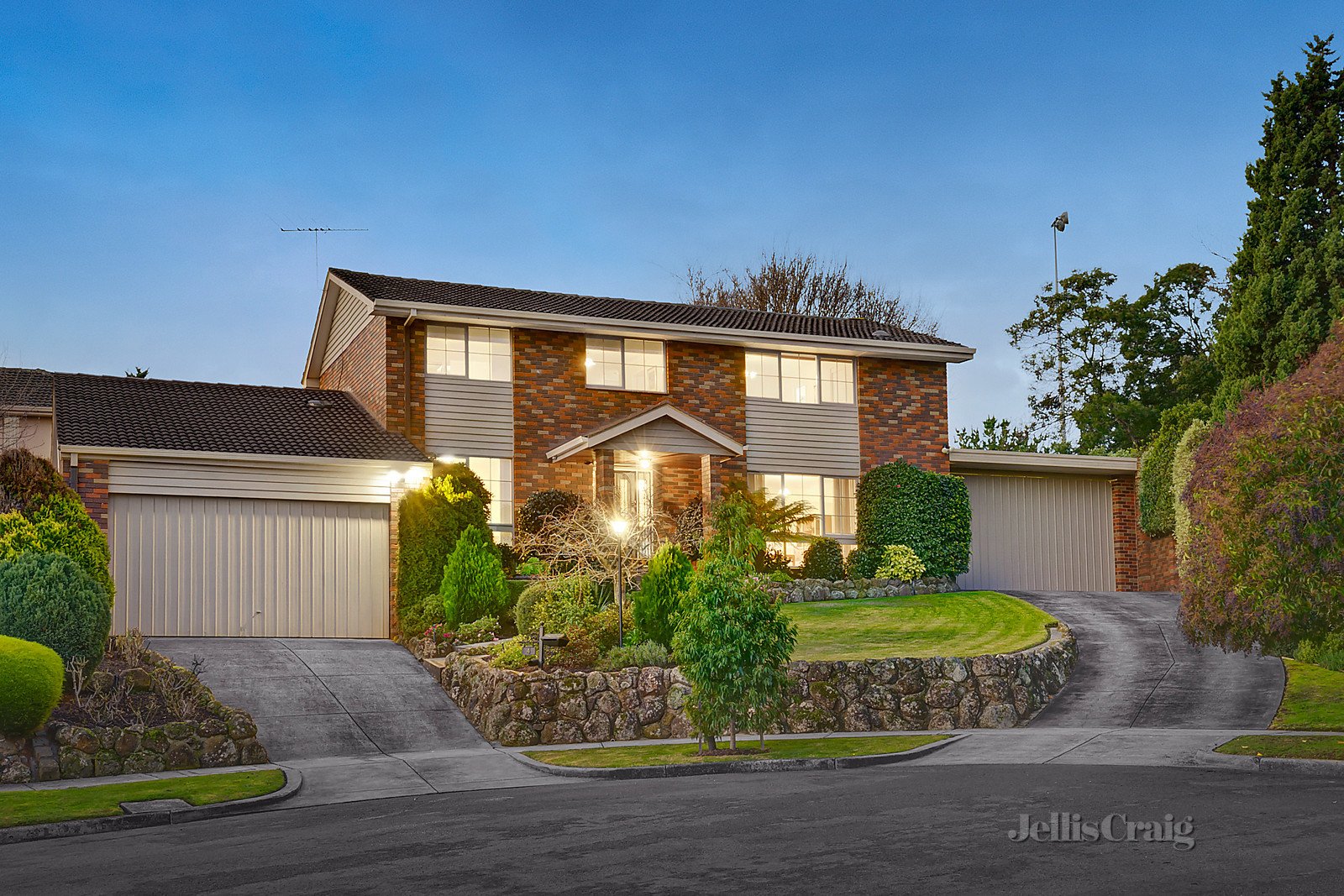 4 Rebecca Close, Templestowe image 1