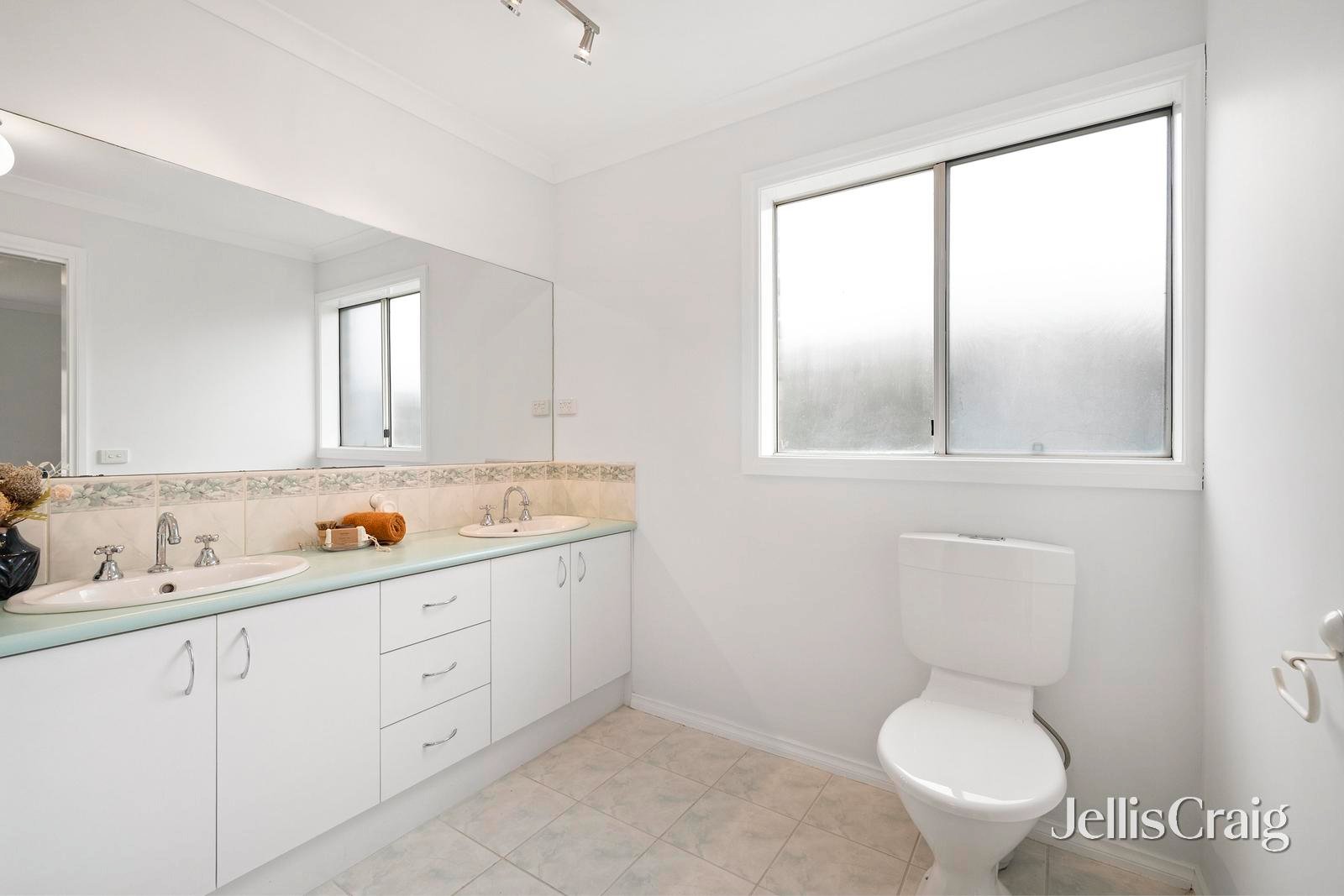 4 Reece Court, Lilydale image 9