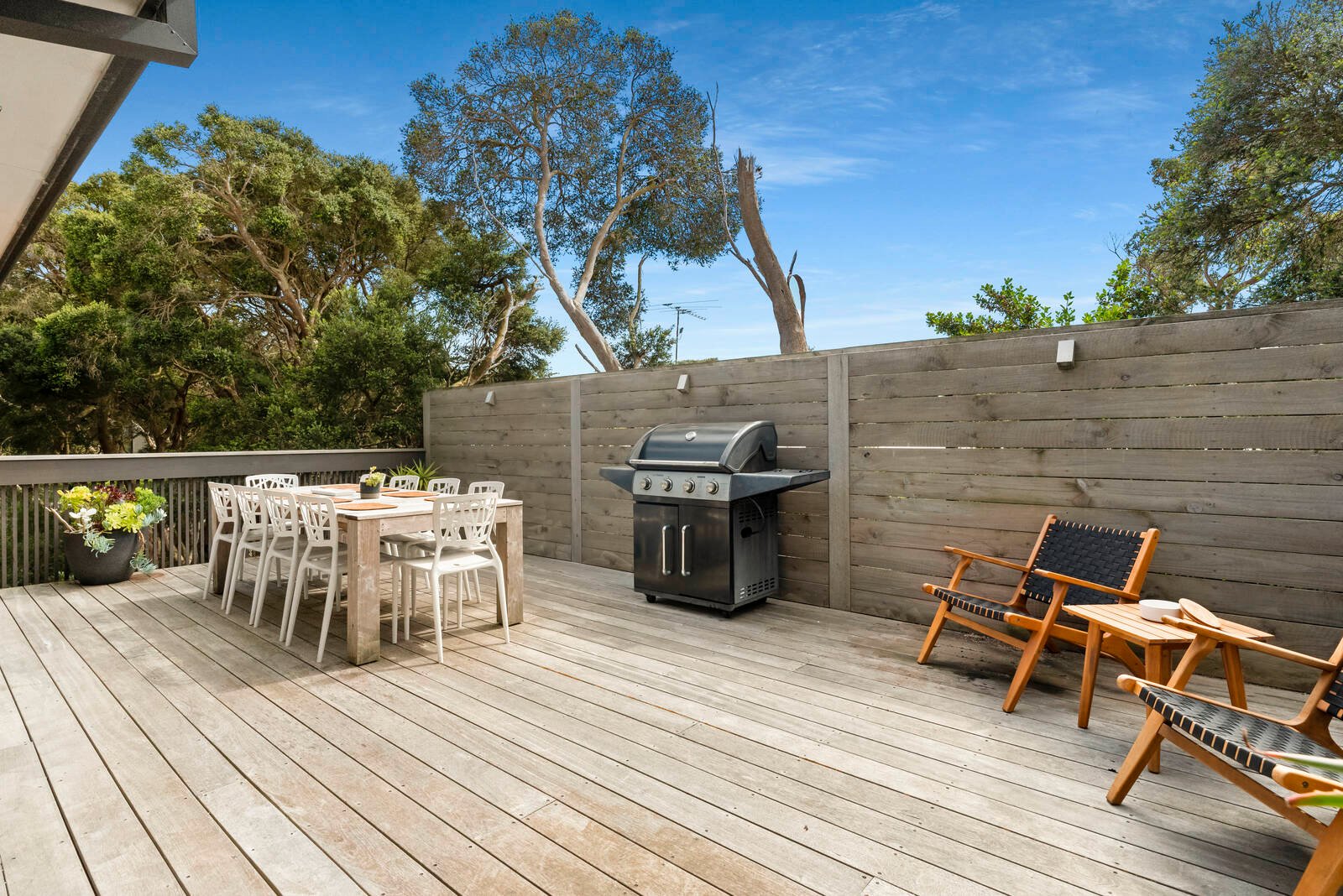 Property Gallery Thumbnail 7