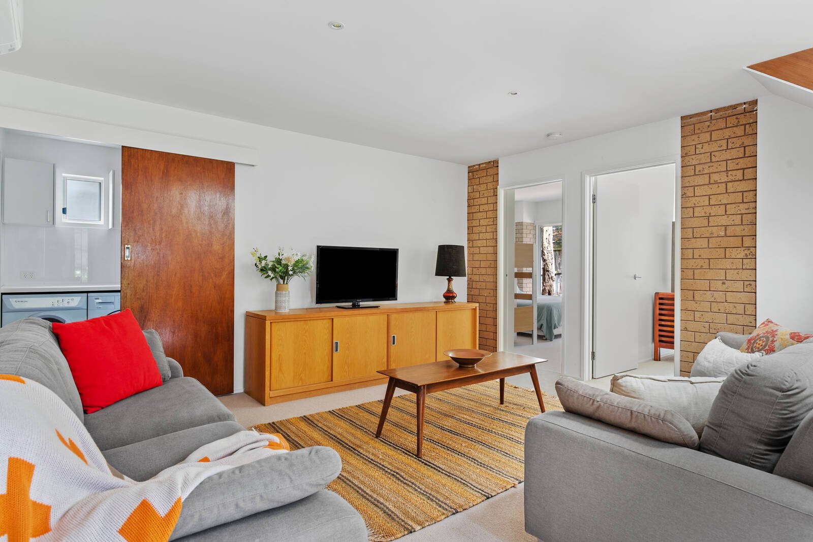 Property Gallery Thumbnail 13