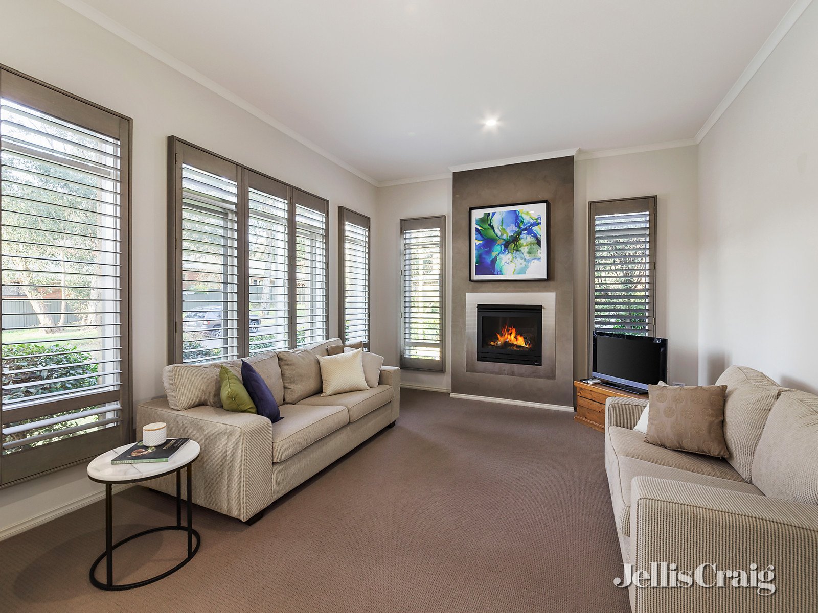 4 Regency Terrace, Warranwood image 5