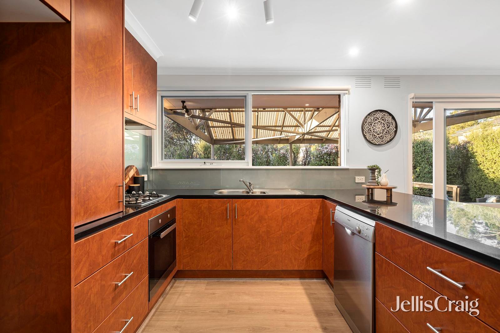 4 Renoir Avenue, Templestowe image 8
