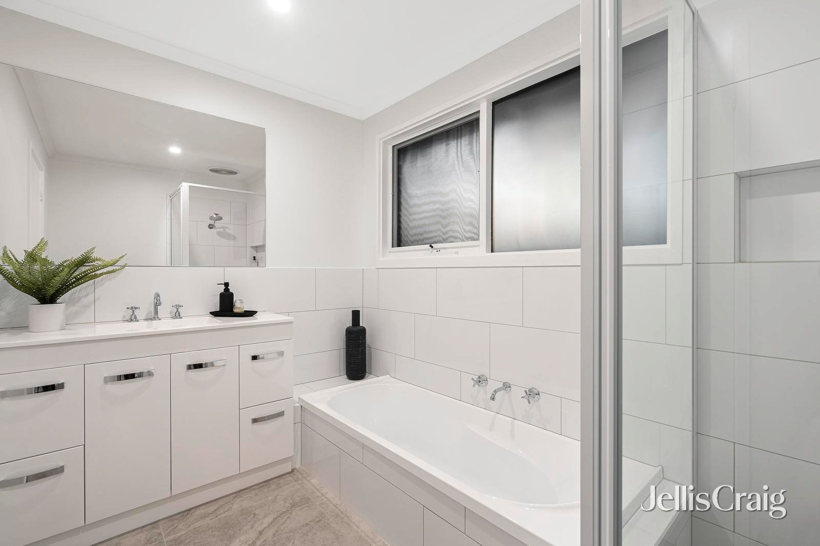 4 Renoir Avenue, Templestowe image 12