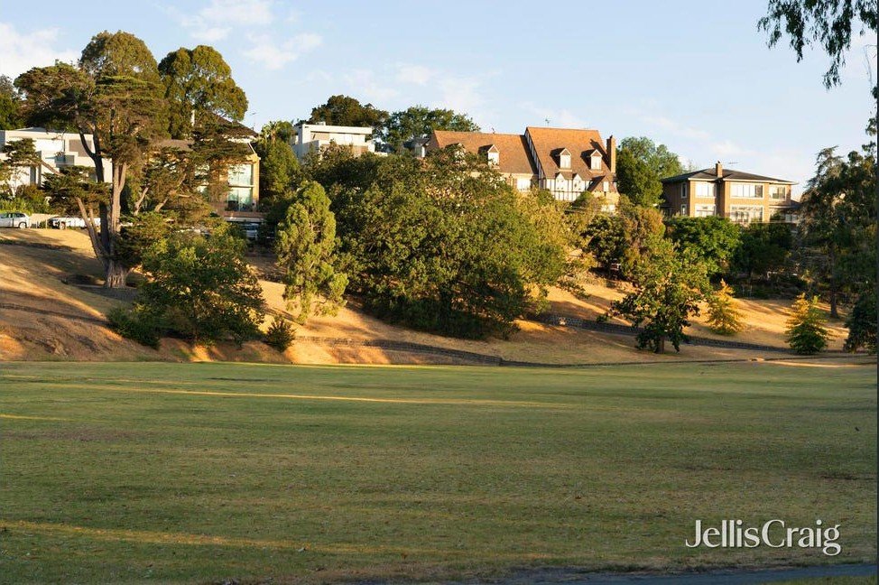 4 Riversdale Court, Hawthorn image 19