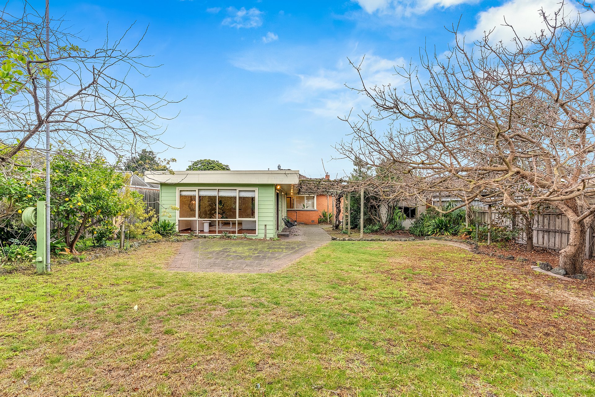 4 Robert Street Parkdale