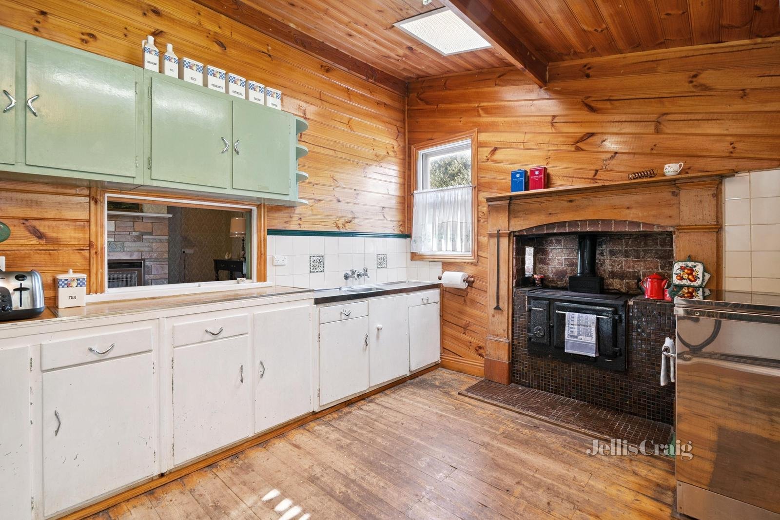 4 Roberts Road, Welshmans Reef image 6